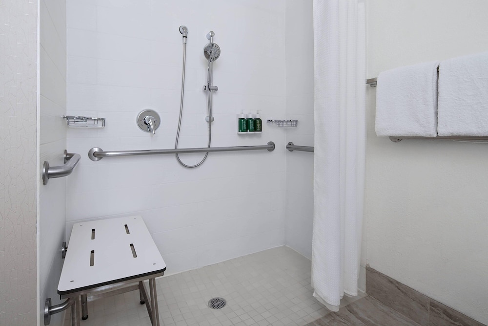SpringHill Suites Scottsdale North - photo 13
