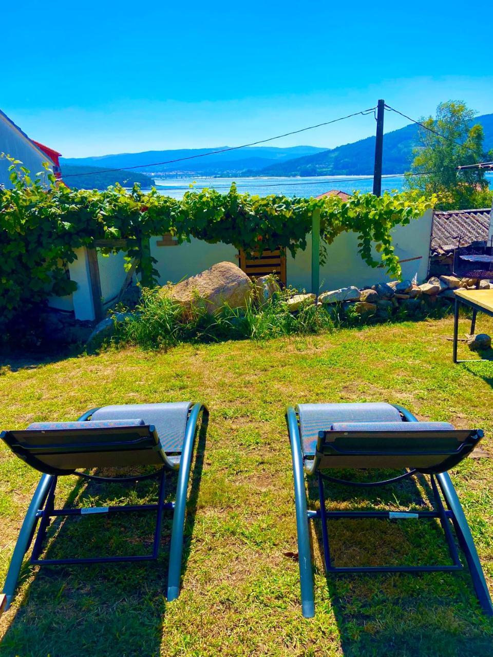 Balcon de Brano - carbon neutral hotel in Outes
