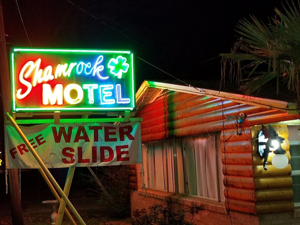 Little Shamrock Motel - photo 31