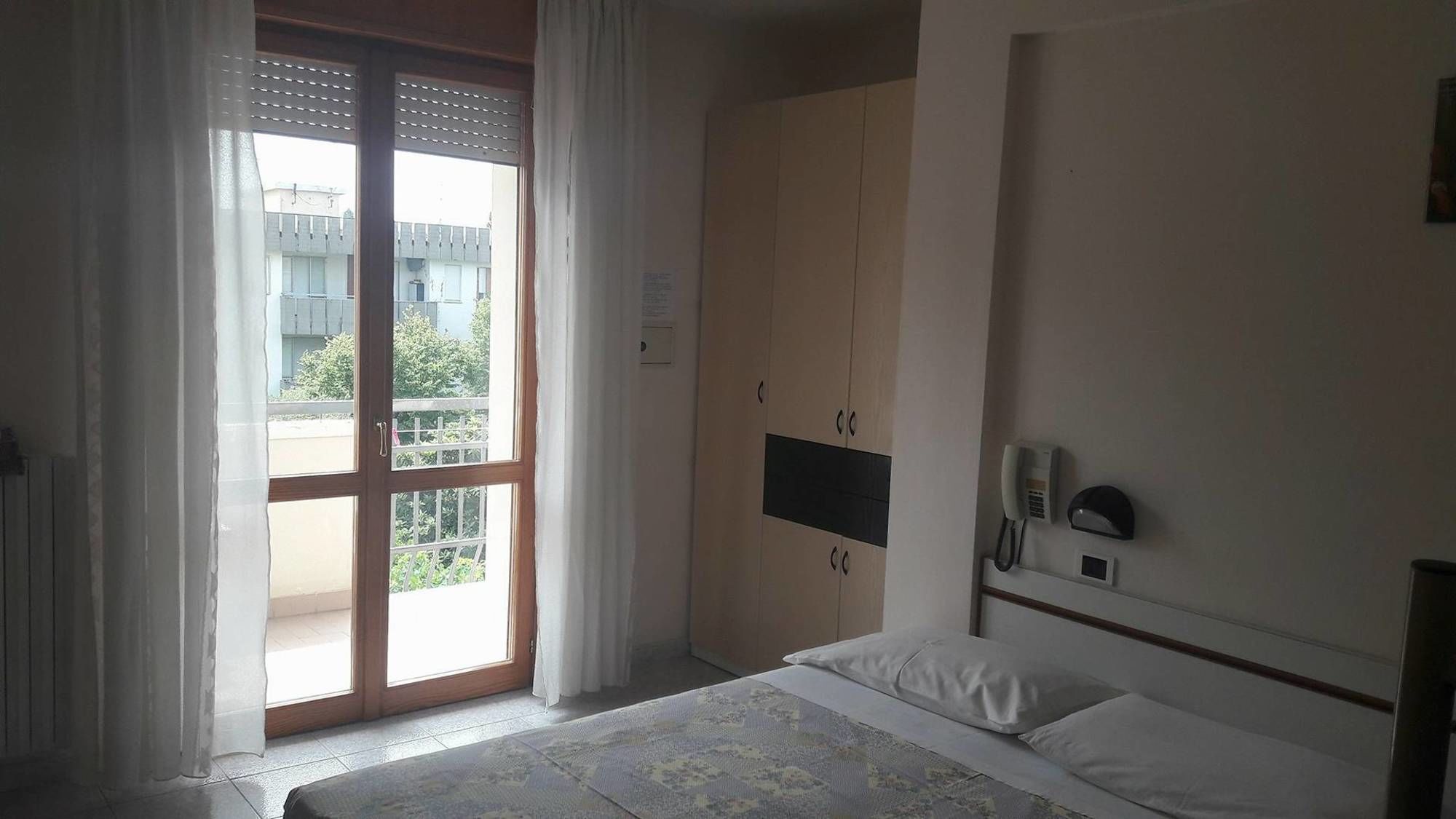 Hotel Perugini — Rimini
