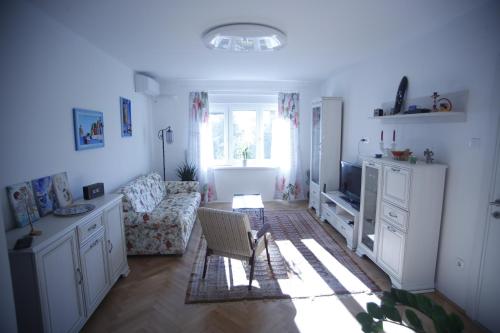 Apartman Mami Krok — 4-Star Luxury Hotel in Rijeka, Croatia