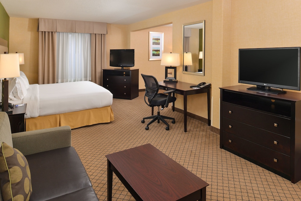 Holiday Inn Express Sacramento Airport Woodland by IHG - photo 23