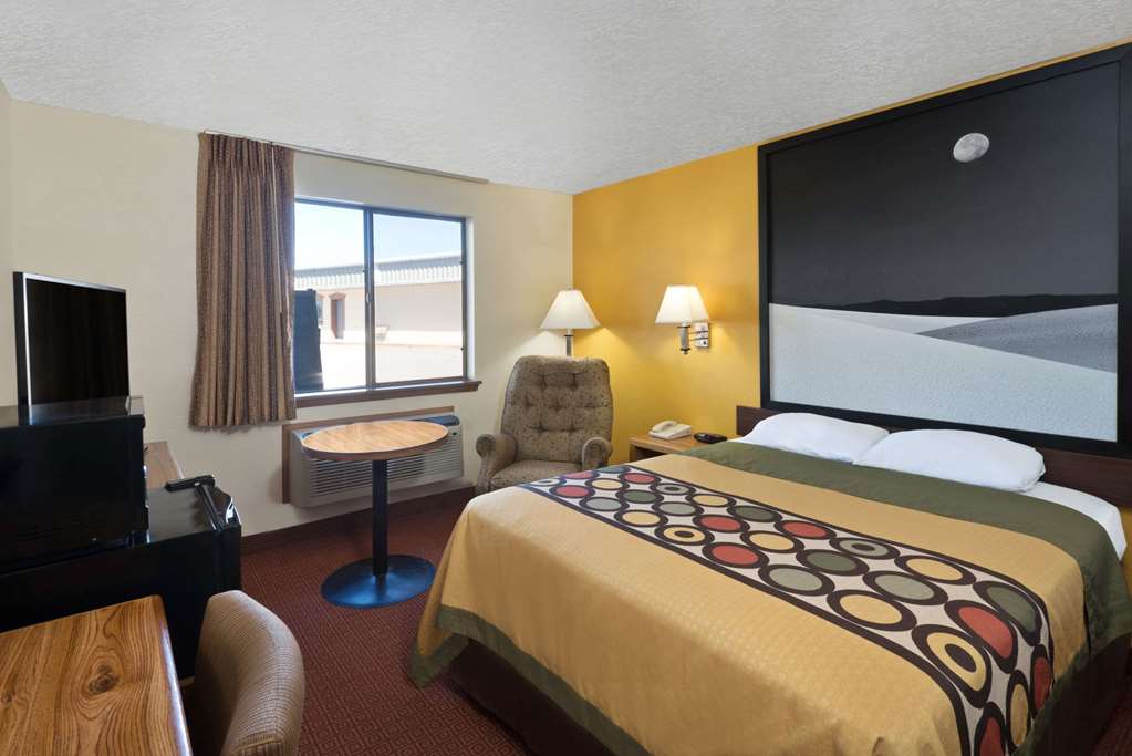 Super 8 by Wyndham Alamogordo White Sands - photo 8