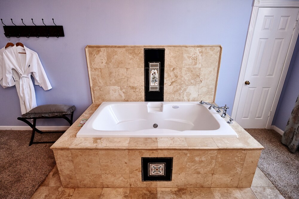 The Olivia Mansion - photo 18