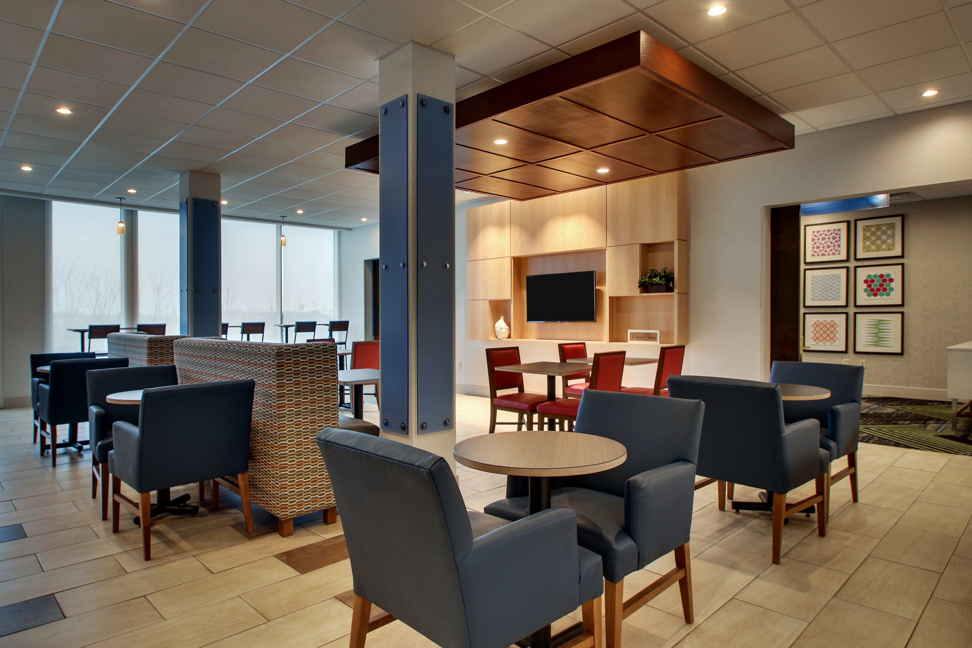Holiday Inn Express & Suites Mt Sterling North by IHG - photo 9