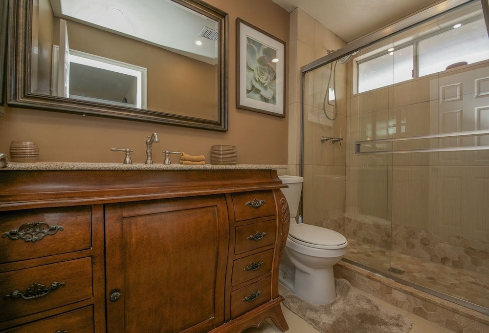 4br 9m to Vegas Strip with Spa - photo 4