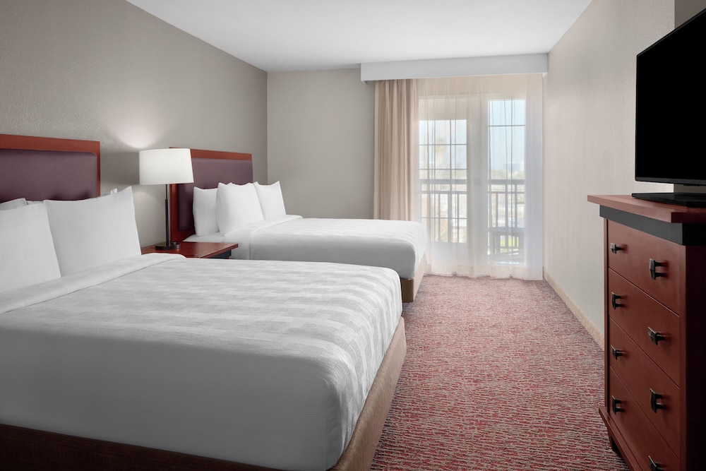 Larkspur Landing Extended Stay Suites South San Francisco - photo 9
