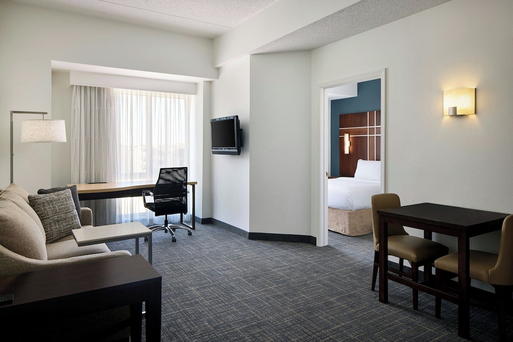Residence Inn by Marriott Charlotte Uptown - photo 23