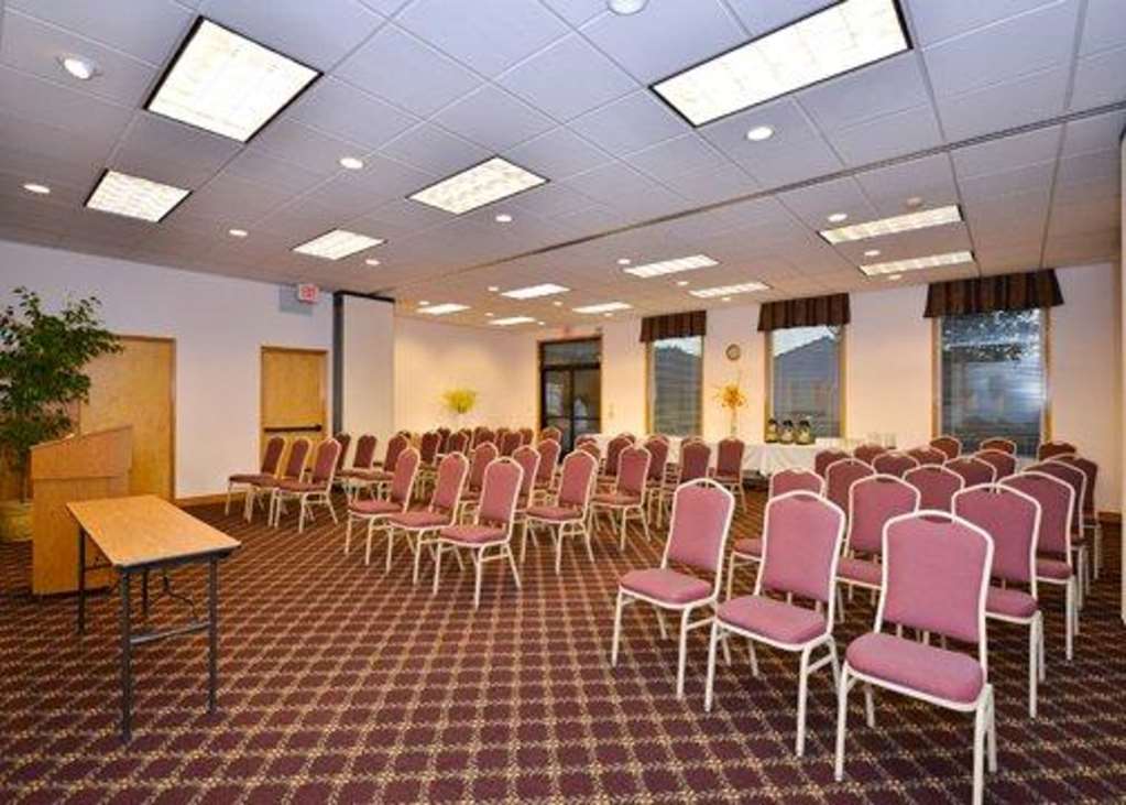 Quality Inn & Suites Vancouver Hazel Dell - photo 28