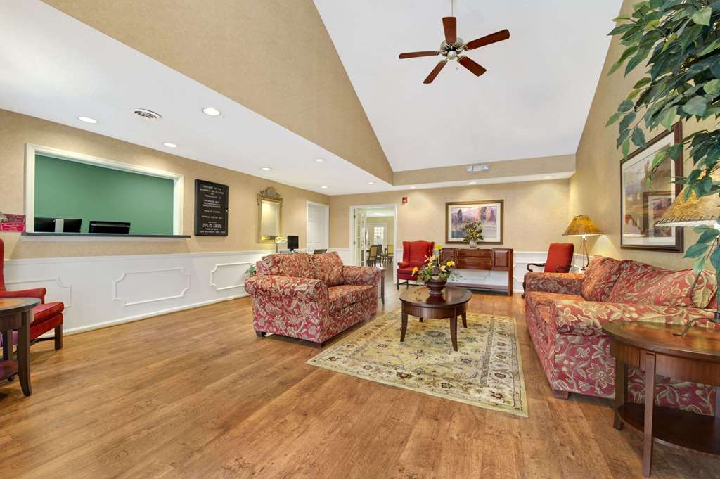 Baymont by Wyndham Thomasville - photo 4