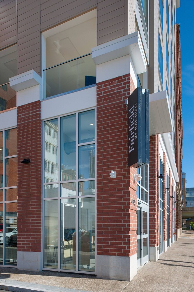 Fairfield Inn & Suites by Marriott Pittsburgh Downtown - photo 34