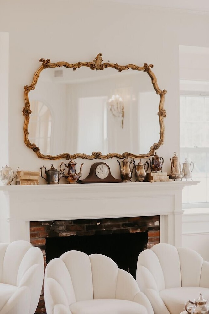 Garrison Inn Boutique Hotel - photo 48