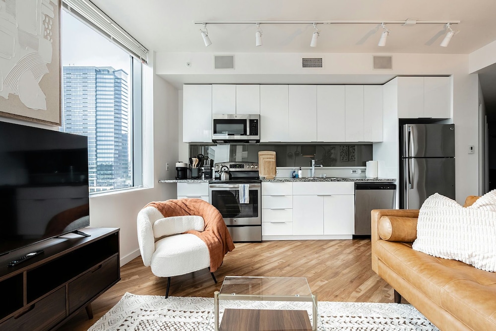 Sophari Towers: Bellevue Apartments - photo 90