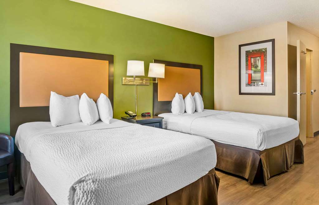 Extended Stay America Select Suites Grand Rapids Kentwood - photo 23