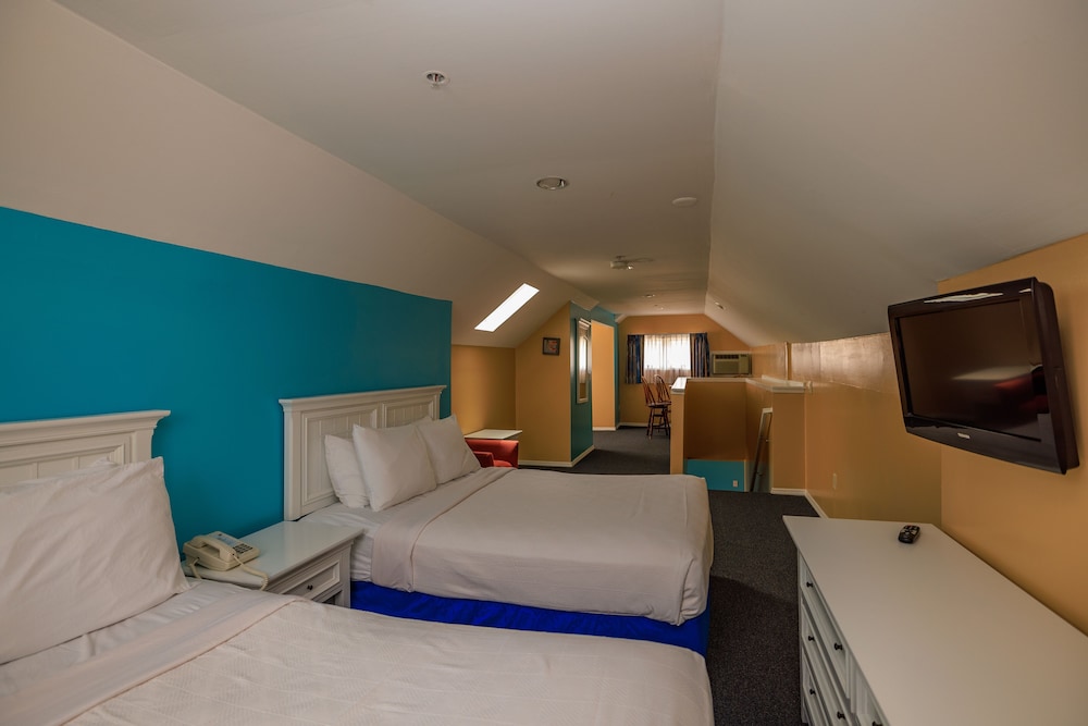 The White Sands Oceanfront Resort & Spa - photo 6