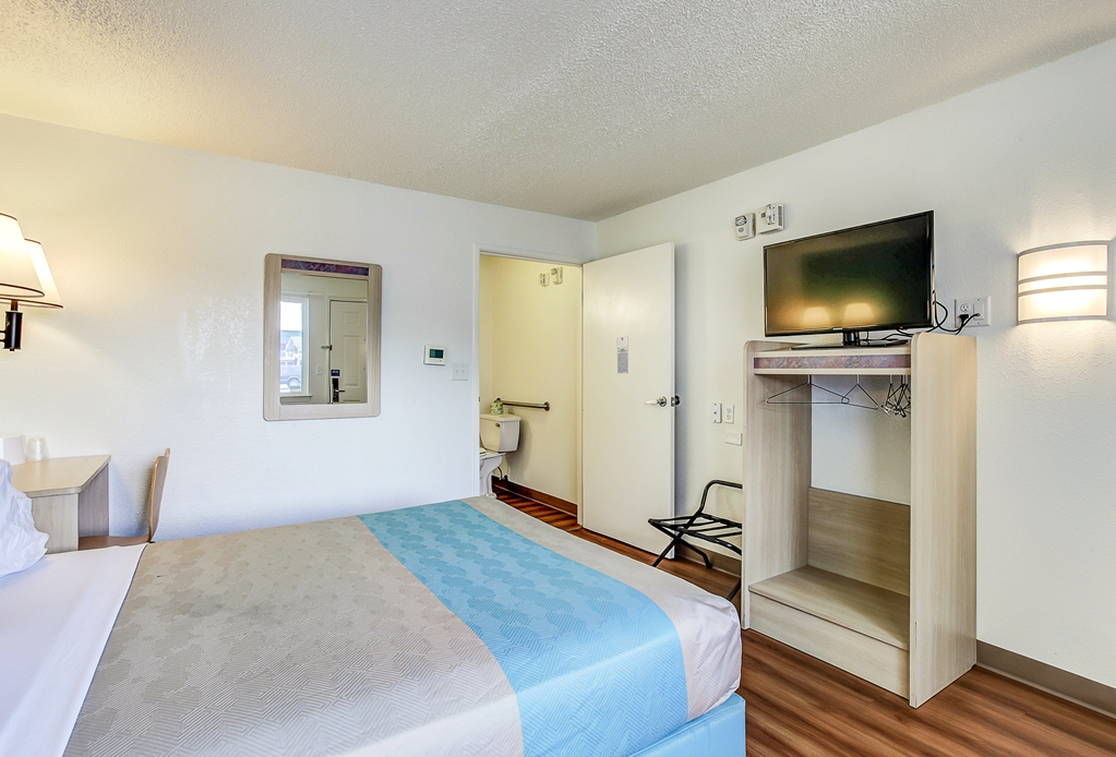 Motel 6 Coos Bay OR - photo 10