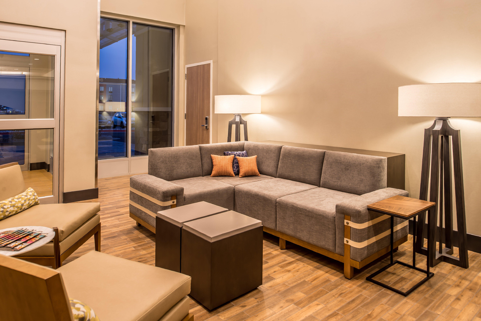 Holiday Inn Joplin by IHG - photo 7