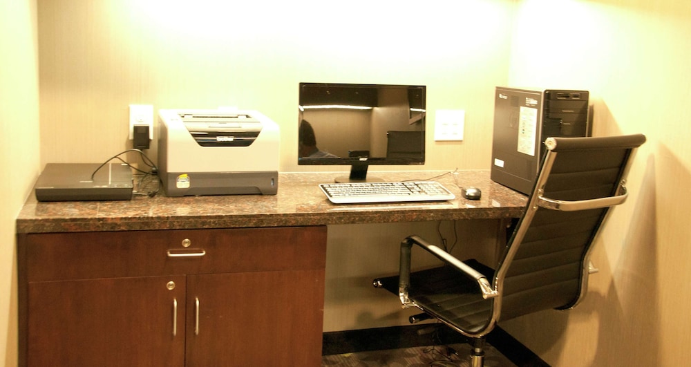Hampton Inn by Hilton Leesville Fort Polk - photo 43