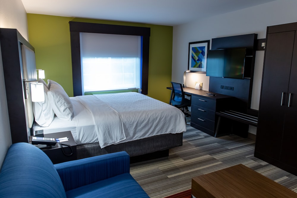 Holiday Inn Express Columbus Dublin by IHG - photo 6