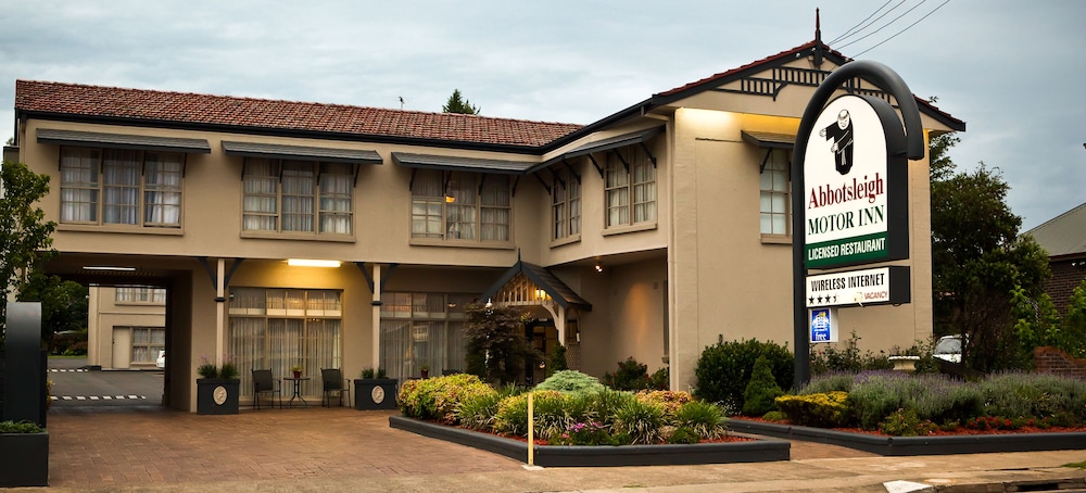 Abbotsleigh Motor Inn in Armidale, Australia