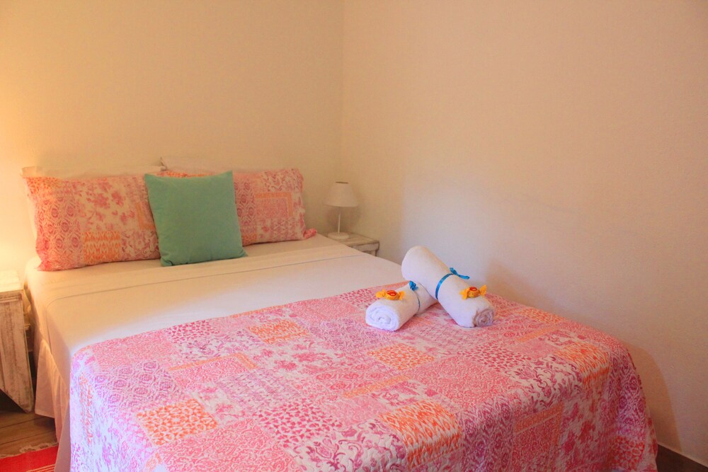 Canto das Laranjeiras Tombo in Guaruja, Brasil