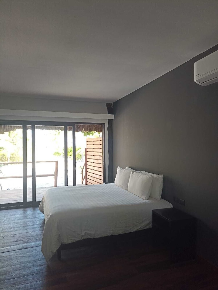 Blue Holbox