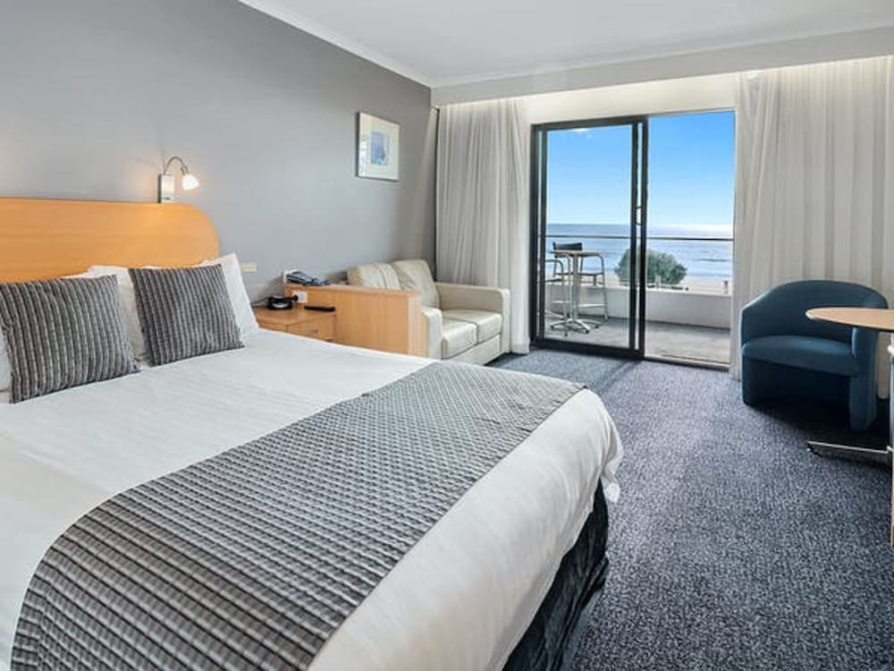 Beachfront Voyager Motor Inn — Burnie — photo 4