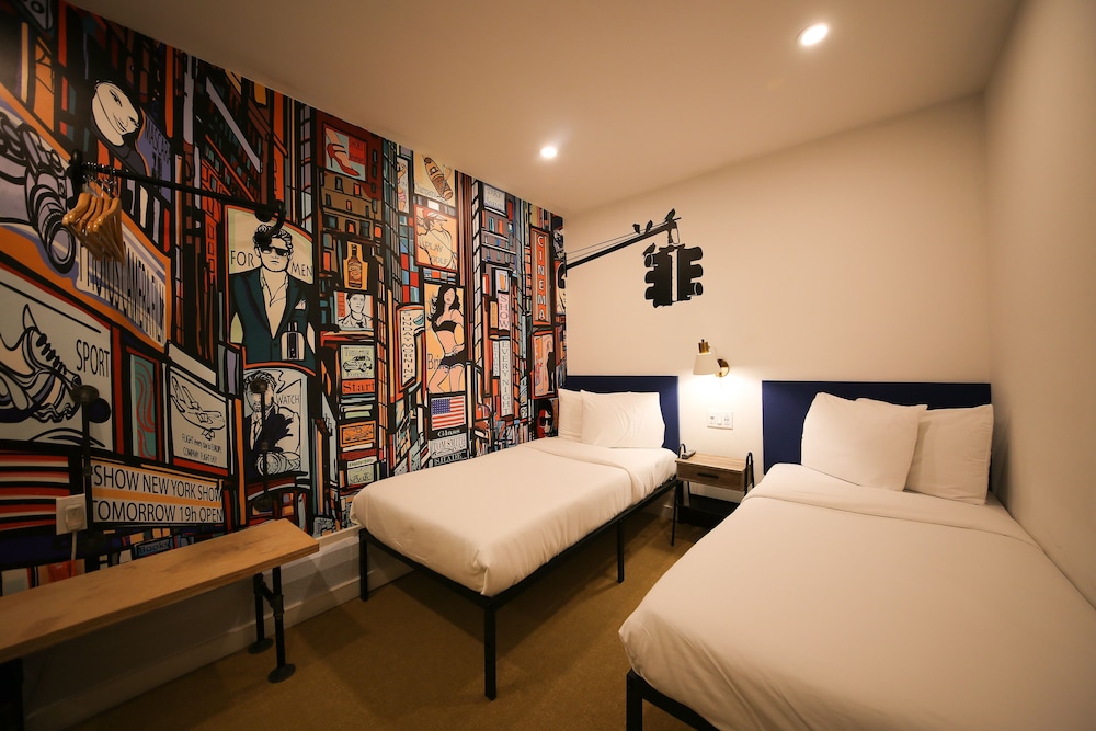 Doxie Hotel - photo 11