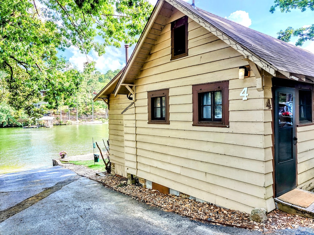 Edgewater Resort Cottage #1 - photo 219