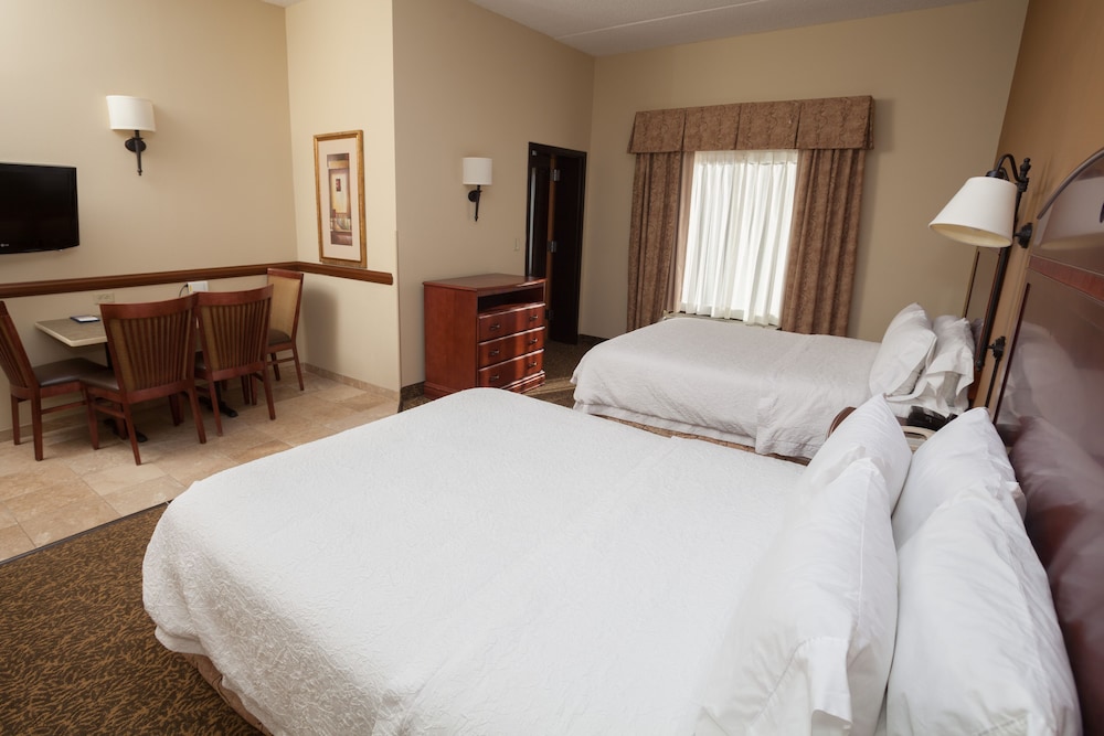 Hampton Inn Oneonta - photo 26