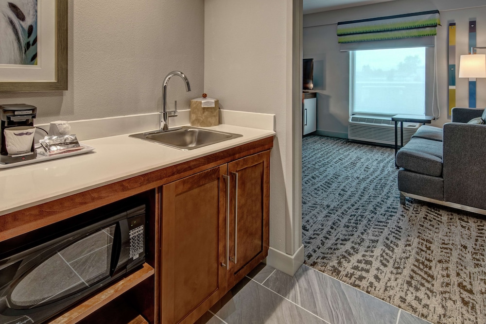 Hampton Inn & Suites Nashville Goodlettsville - photo 30