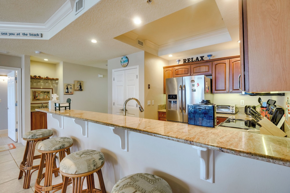 Daytona Towers Grande Unit 702 Apartment 2 - photo 4