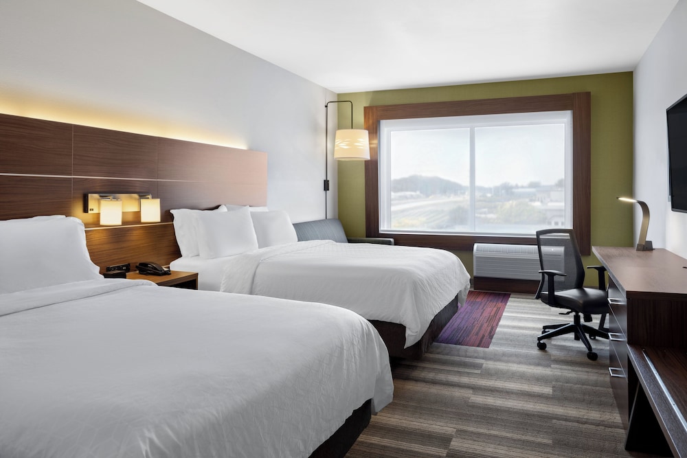 Holiday Inn Express & Suites Madison West Middleton - photo 15