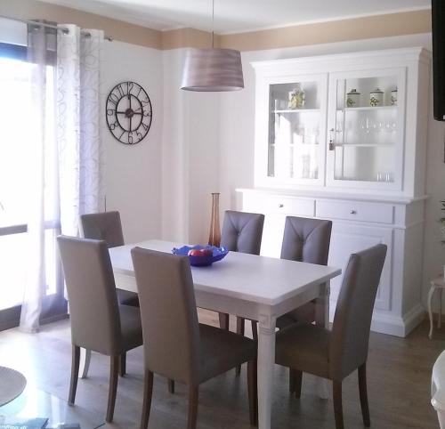 New Apartment Private Parking — 4-Star Luxury Hotel in Bardolino, Italy