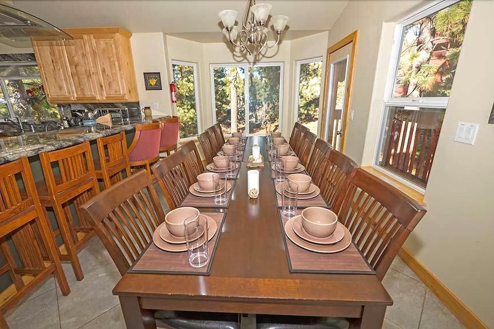 3511 Pony Express Way — South Lake Tahoe
