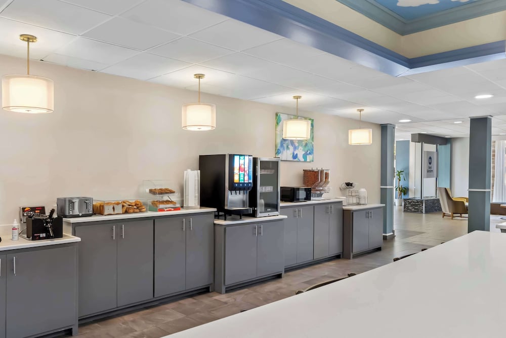 Best Western Atlanta Cumberland Galleria Hotel - photo 24