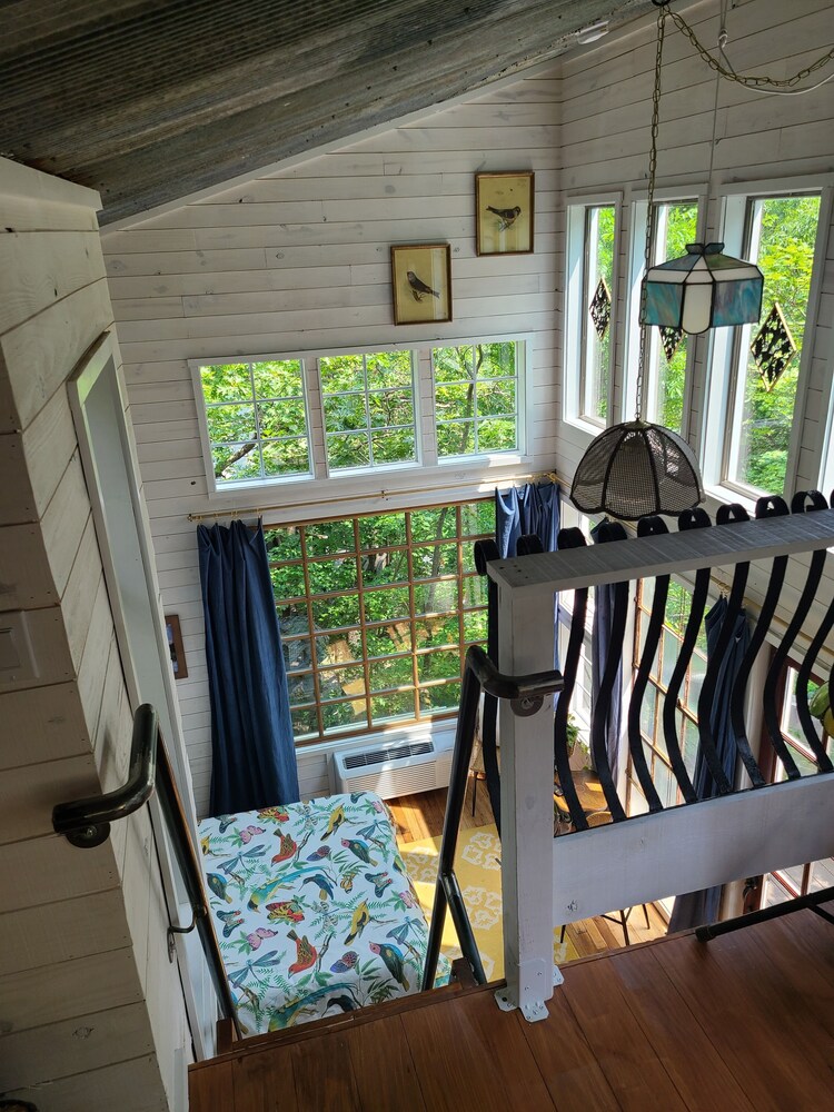 The Treetop Hideaways at Ruby Falls - photo 6