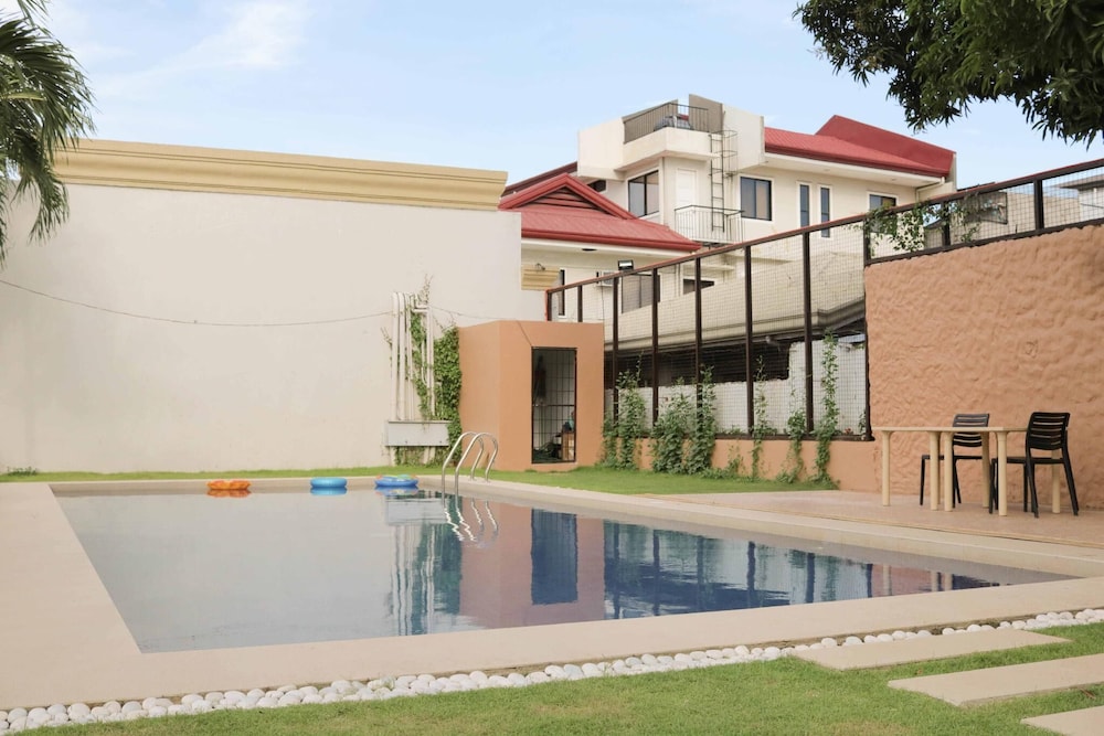 S&M Hotel - last minute hotel in Cebu City