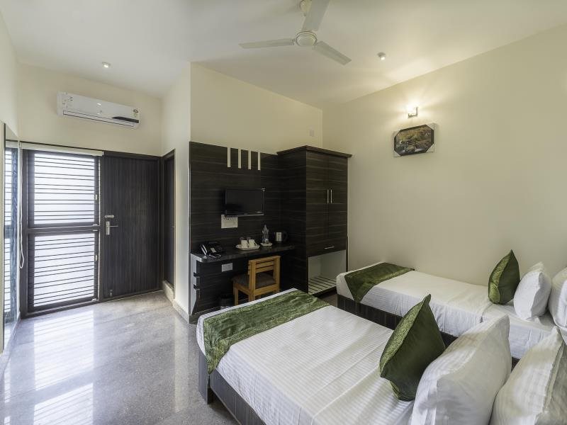 FabHotel iOliten — Bengaluru — photo 3