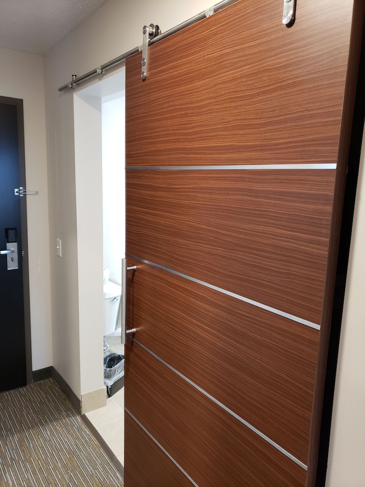 Wingate by Wyndham Christiansburg - photo 14
