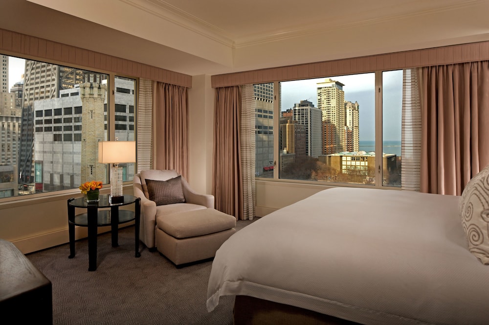 The Peninsula Chicago - photo 9
