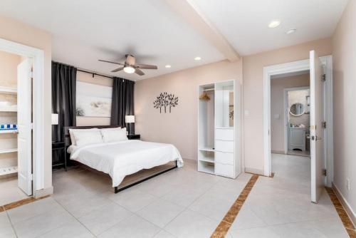 Ocean Flats 2 Lauderdale by the Sea — 4-Star Luxury Hotel in Fort Lauderdale, United States