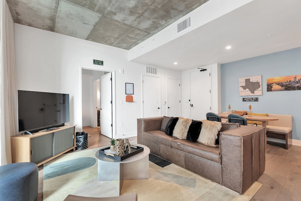 Austin Condo Hotel - photo 428