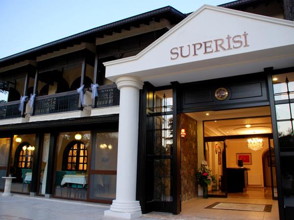 Su Perisi Otel in Izmir, Turkey