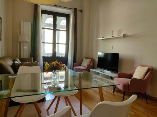 Apartamento Nueva del Santísimo — 4-Star Luxury Hotel in Granada, Spain