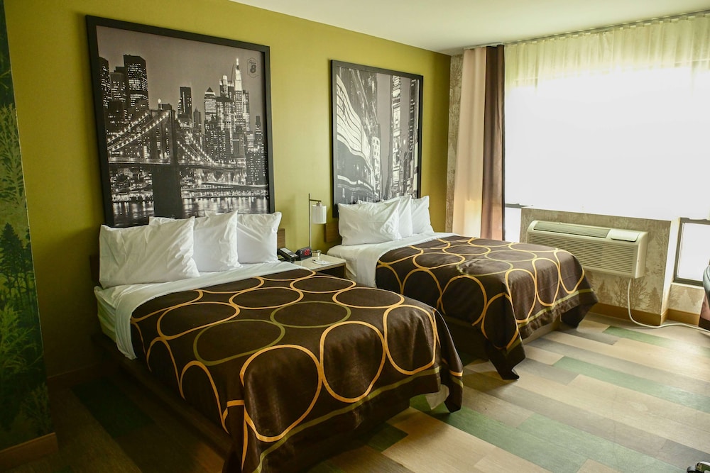 Super 8 by Wyndham Bronx Near Botanical Garden - photo 13