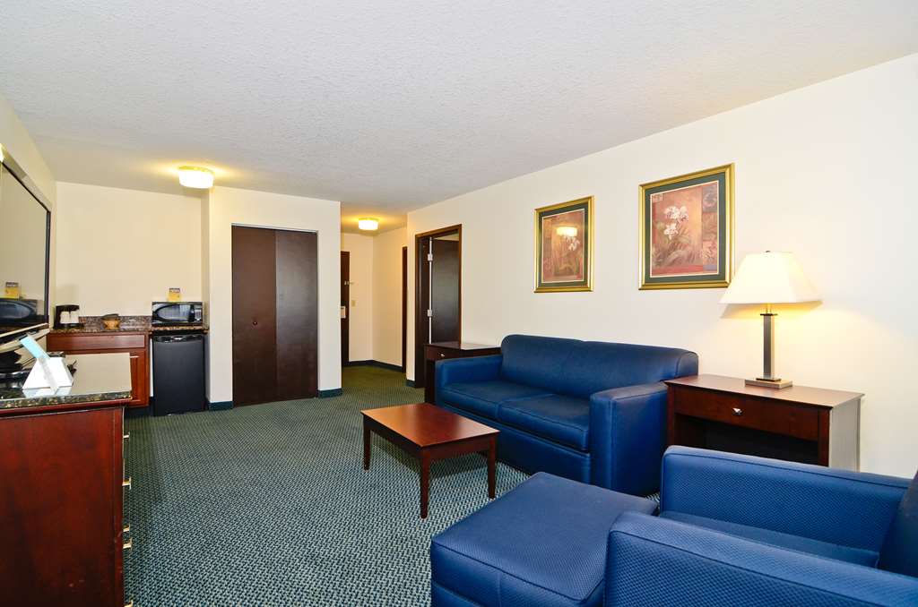Best Western Gas City - photo 14