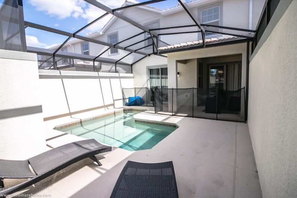 1556 PD Poolside Bliss: Enchanted 4BR Townhome - photo 42