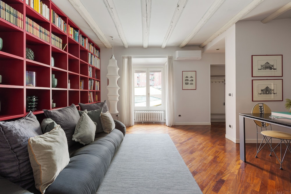 Brera Apartments In Porta Venezia — 4-Star Luxury Hotel in Milan, Italy
