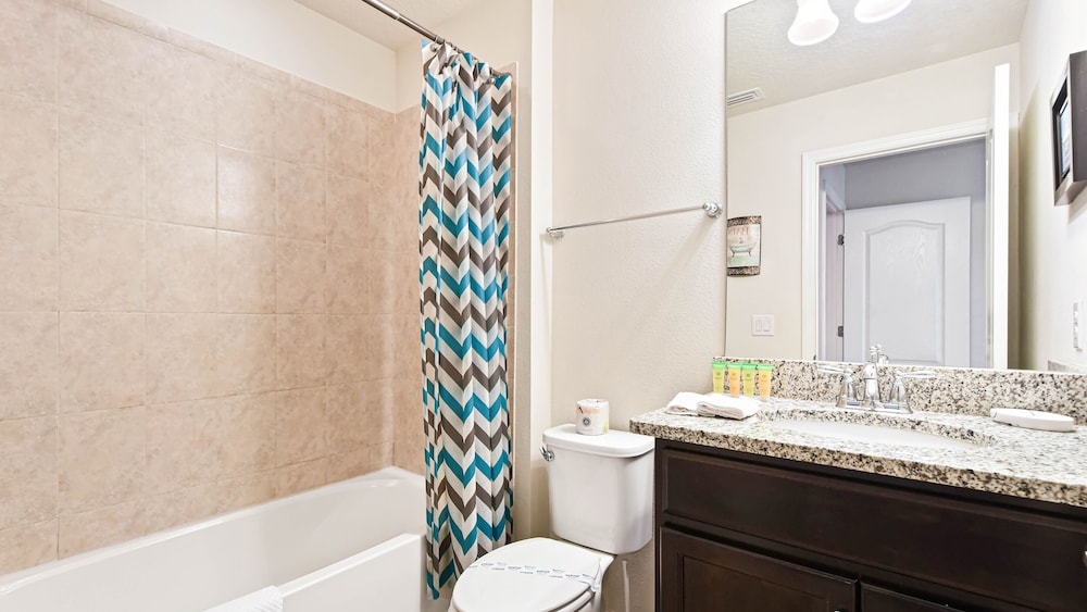 Free Waterpark Access 5br Resort Townhome w Pool - photo 17
